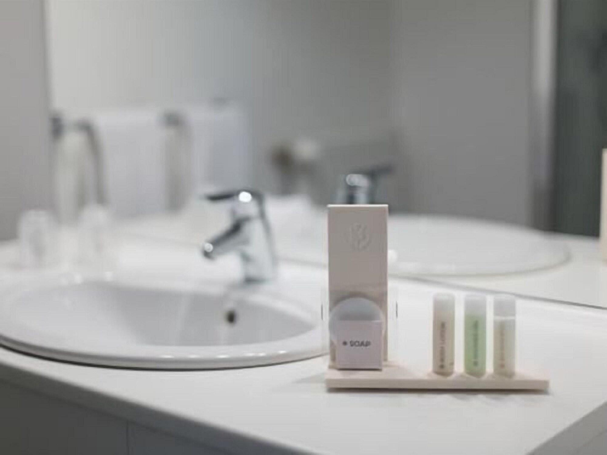Tulip Inn Lille Grand Stade Residence Prochainement Twenty Business Flats Βιλνέβ ντ' Ασκ Εξωτερικό φωτογραφία