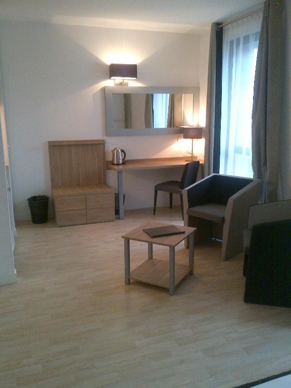 Tulip Inn Lille Grand Stade Residence Prochainement Twenty Business Flats Βιλνέβ ντ' Ασκ Δωμάτιο φωτογραφία
