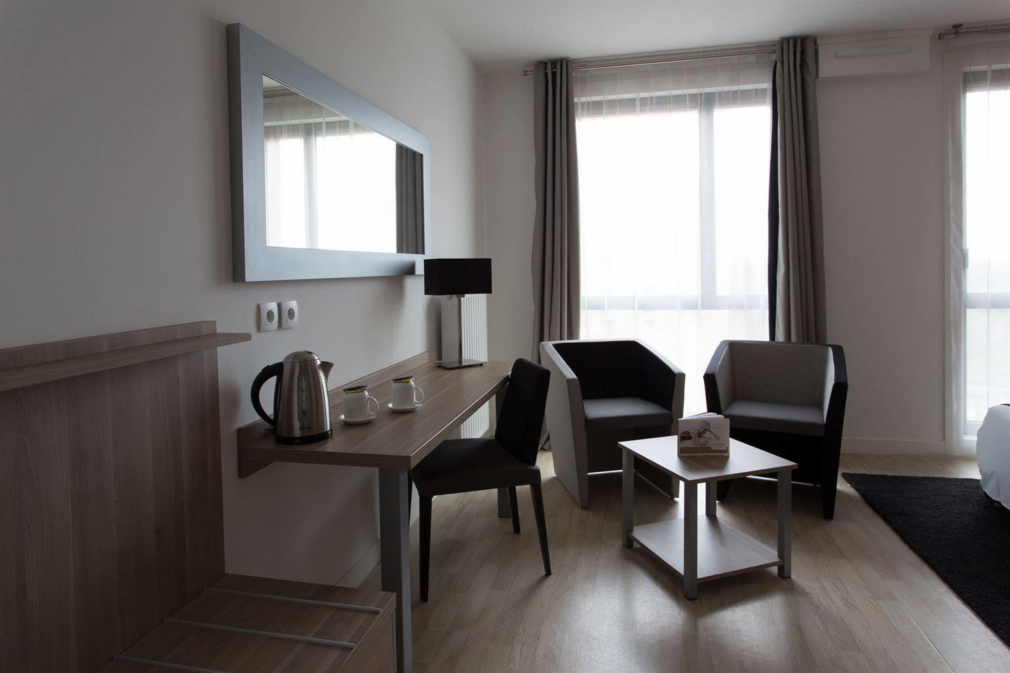 Tulip Inn Lille Grand Stade Residence Prochainement Twenty Business Flats Βιλνέβ ντ' Ασκ Εξωτερικό φωτογραφία