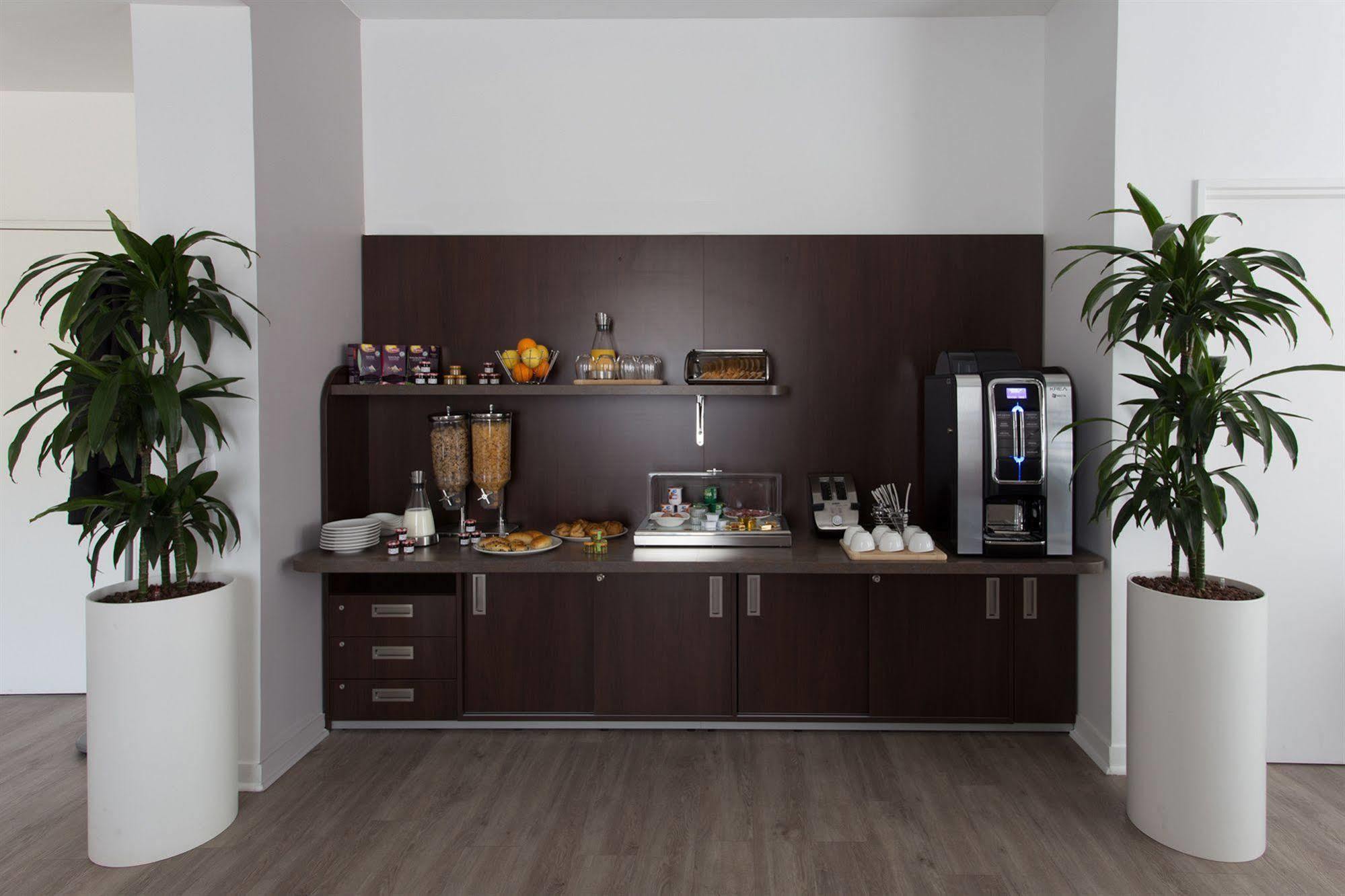 Tulip Inn Lille Grand Stade Residence Prochainement Twenty Business Flats Βιλνέβ ντ' Ασκ Εξωτερικό φωτογραφία